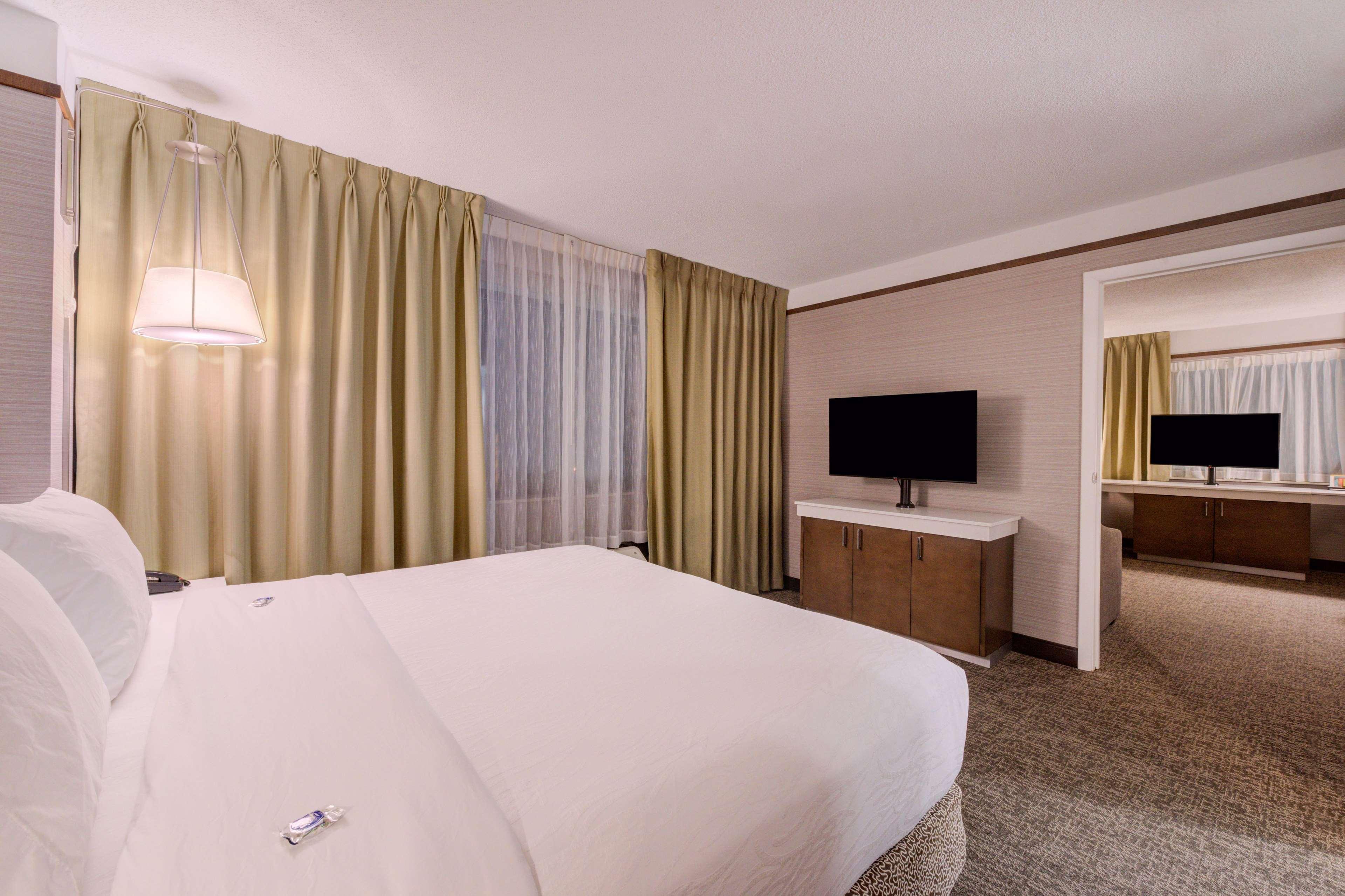 Hilton Garden Inn Detroit Southfield Eksteriør bilde