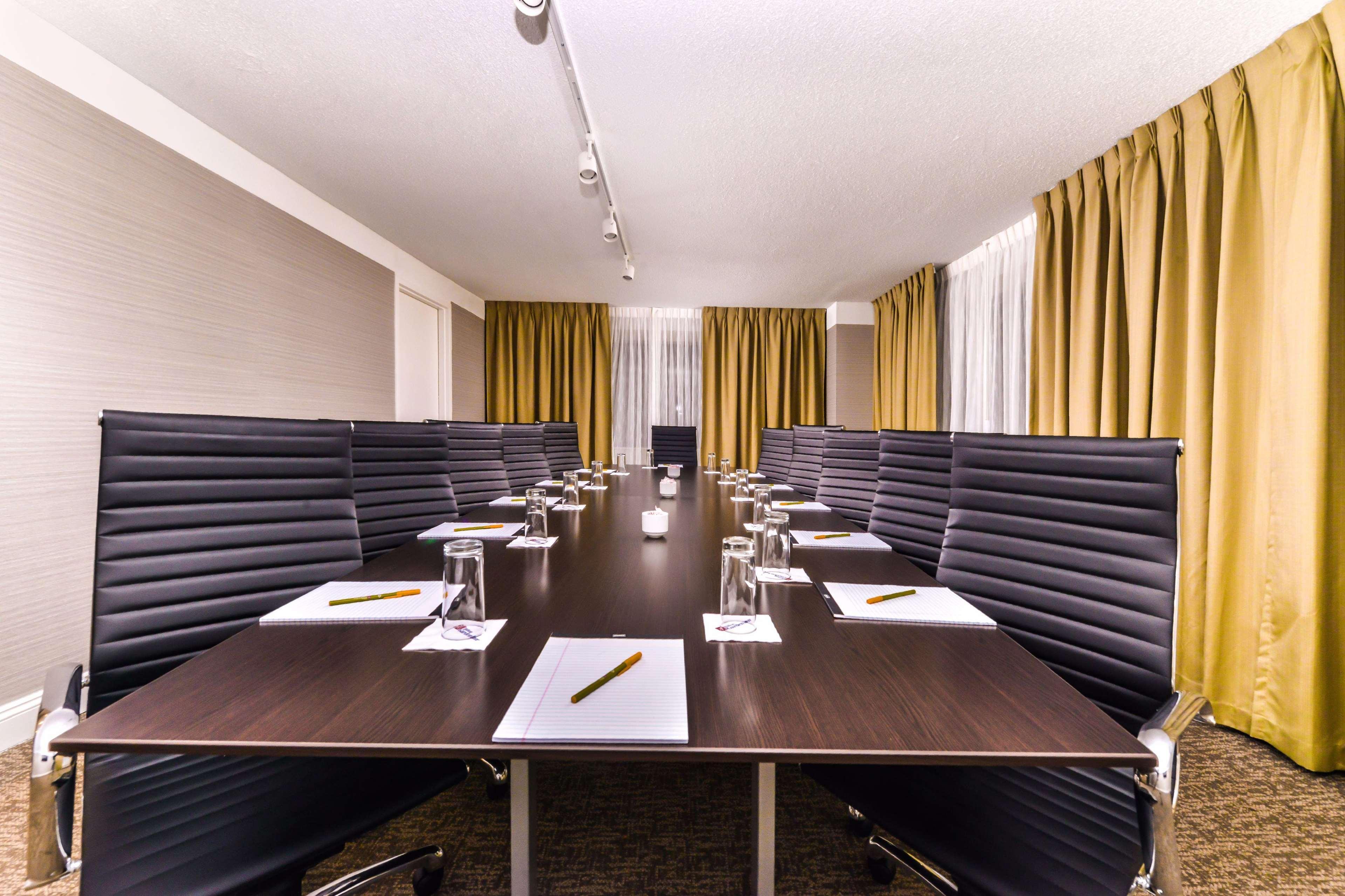 Hilton Garden Inn Detroit Southfield Eksteriør bilde